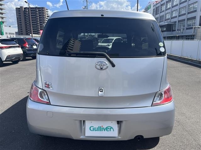 Toyota BB 2007 8442466-10
