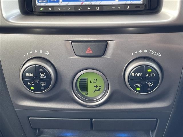 Toyota BB 2011 8442476-11