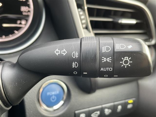 Toyota CAMRY 2019 8425007-1