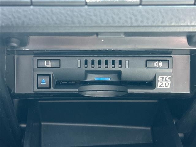 Toyota CAMRY 2023 8425091-16