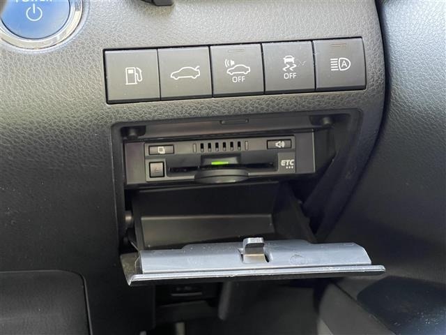 Toyota CAMRY 2017 8425100-12