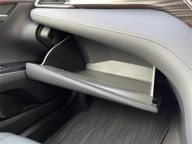 Toyota CAMRY 2017 8425100-20