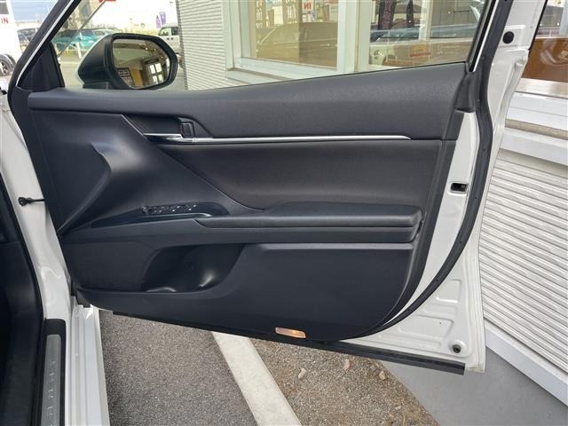 Toyota CAMRY 2017 8425100-4