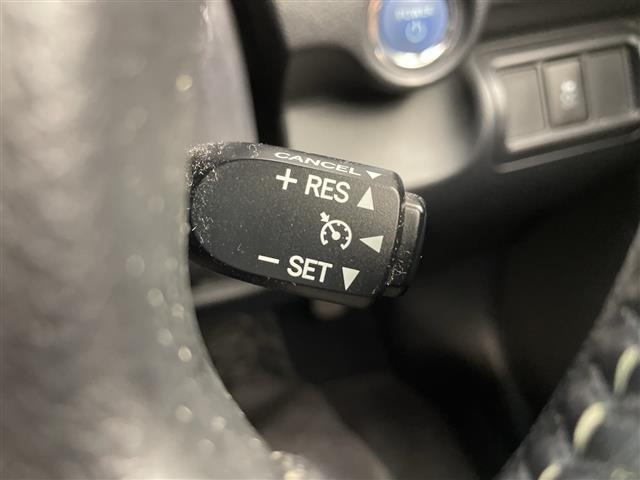 Toyota CAMRY 2014 8425108-21