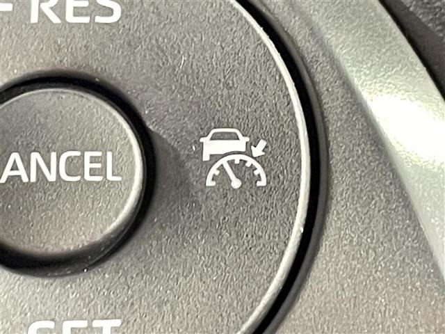 Toyota CAMRY 2023 8425109-18