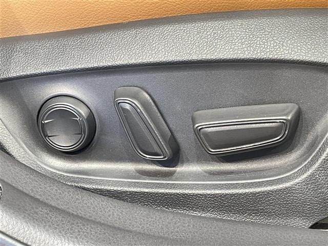 Toyota CAMRY 2023 8425109-9