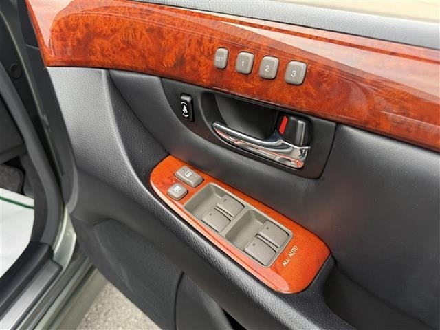 Toyota CELSIOR 2003 8441050-22
