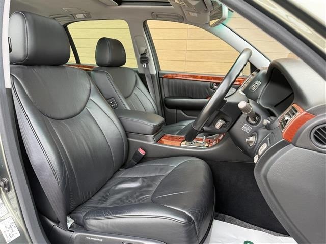 Toyota CELSIOR 2003 8441050-3