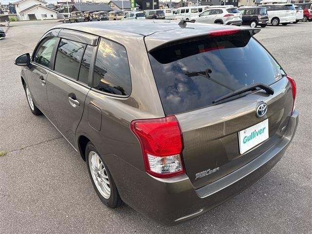 Toyota COROLLA FIELDER 2013 8428342-1