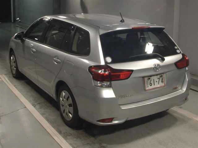 Toyota COROLLA FIELDER 2017 8428504-1