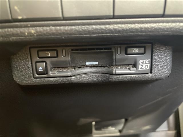 Toyota COROLLA TOURING 2023 8440309-18