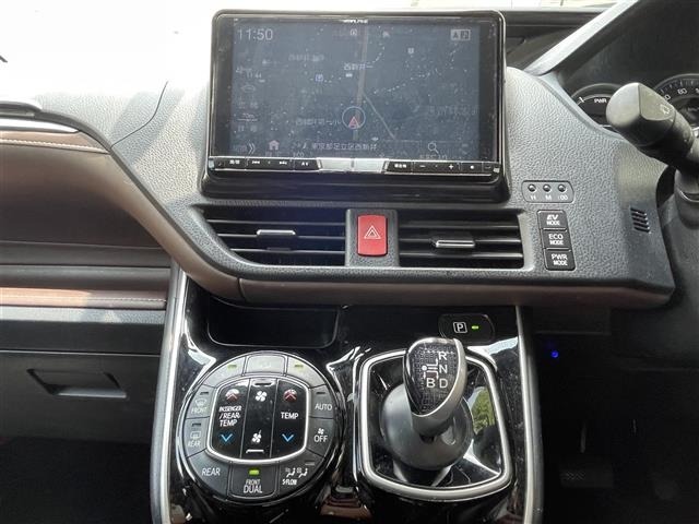 Toyota ESQUIRE 2015 8438175-1