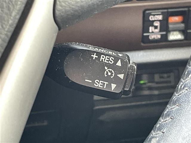 Toyota ESQUIRE 2015 8438175-11