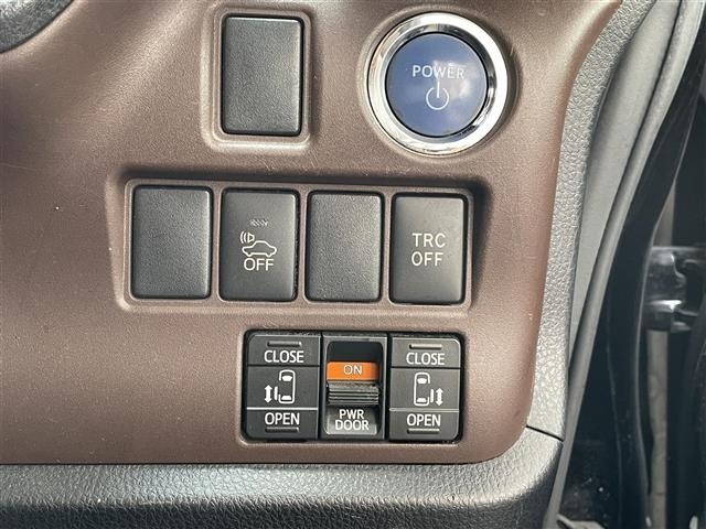 Toyota ESQUIRE 2015 8438175-12