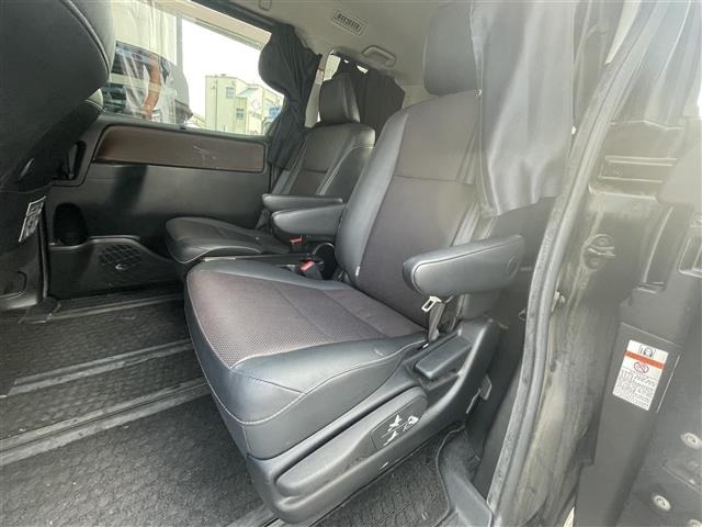 Toyota ESQUIRE 2015 8438175-6