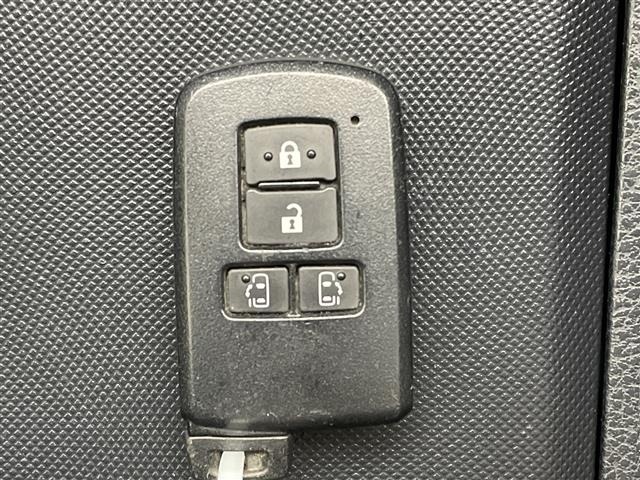 Toyota ESQUIRE 2017 8439112-22