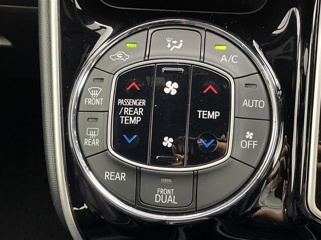 Toyota ESQUIRE 2017 8439112-4