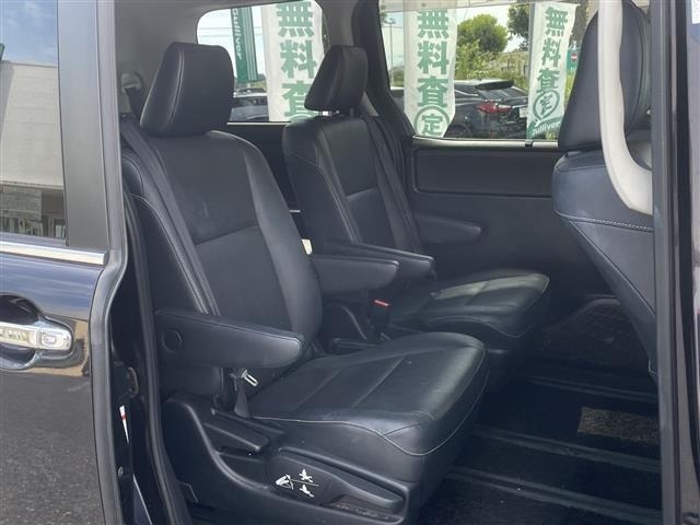 Toyota ESQUIRE 2015 8439166-12