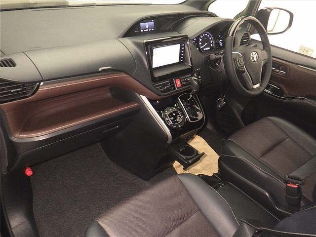Toyota ESQUIRE 2018 8439288-4