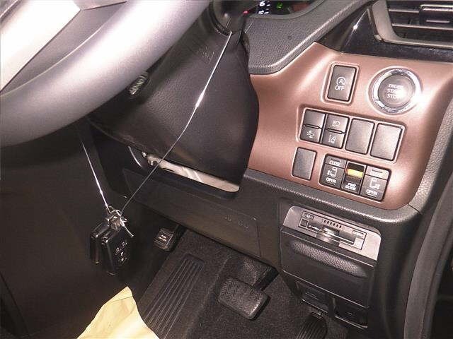 Toyota ESQUIRE 2018 8439288-8