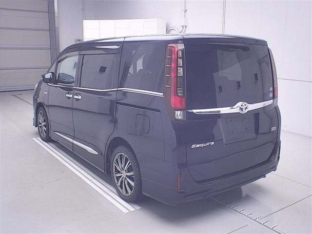 Toyota ESQUIRE 2015 8439299-1