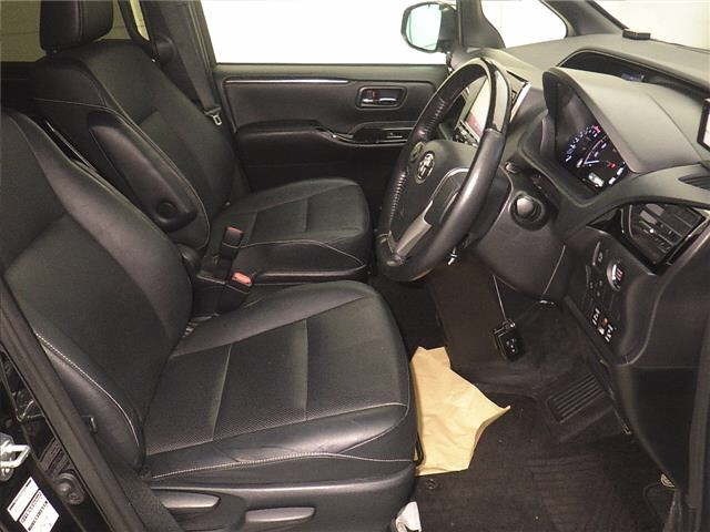 Toyota ESQUIRE 2017 8439300-5