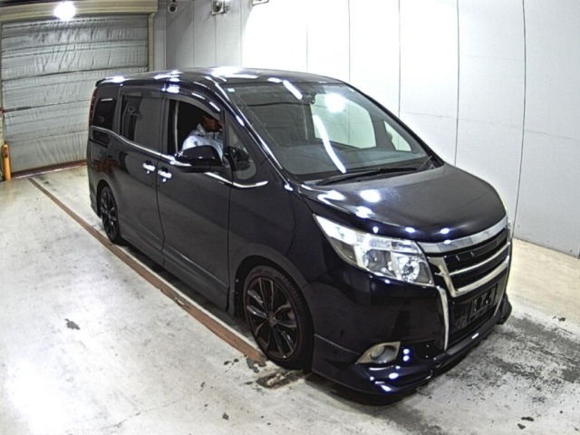 Toyota ESQUIRE 2015 8439352-0