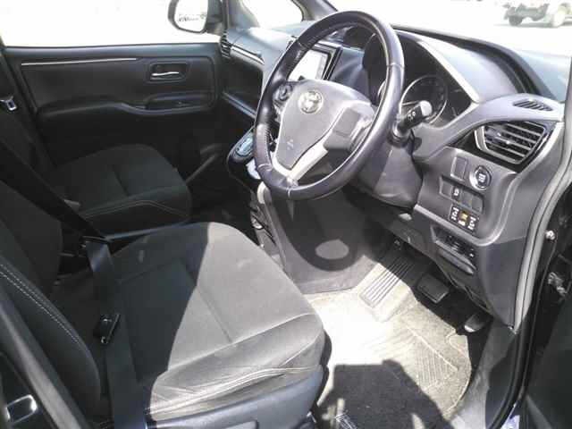 Toyota ESQUIRE 2015 8439395-3