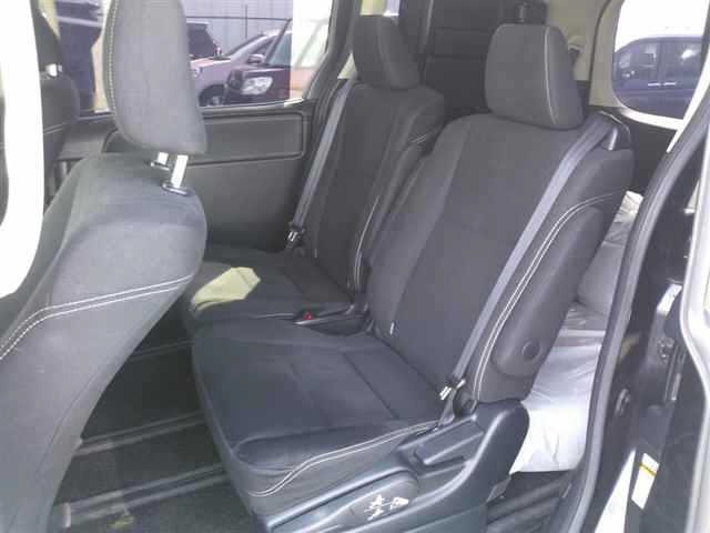 Toyota ESQUIRE 2015 8439395-9