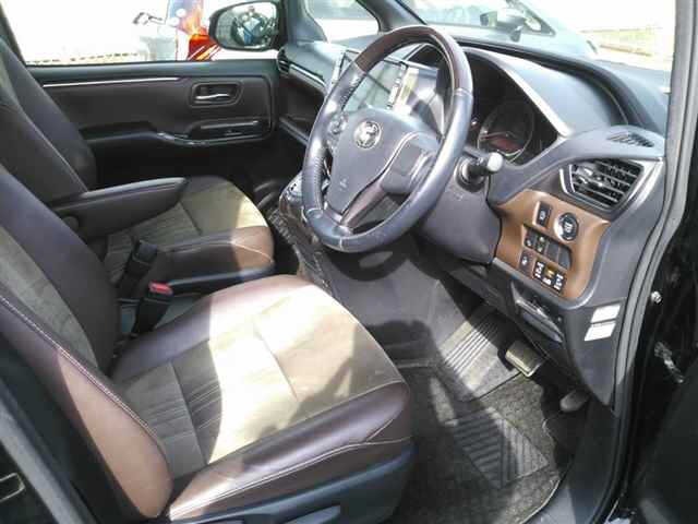 Toyota ESQUIRE 2017 8439396-3