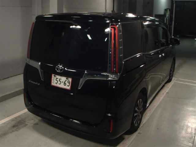 Toyota ESQUIRE 2017 8439396-5
