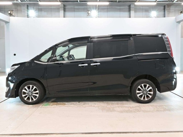 Toyota ESQUIRE 2017 8439426-4