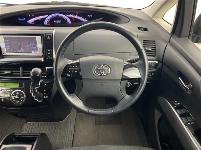 Toyota ESTIMA 2012 8439889-1