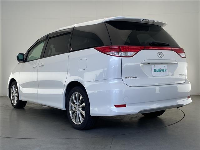 Toyota ESTIMA 2010 8439893-1