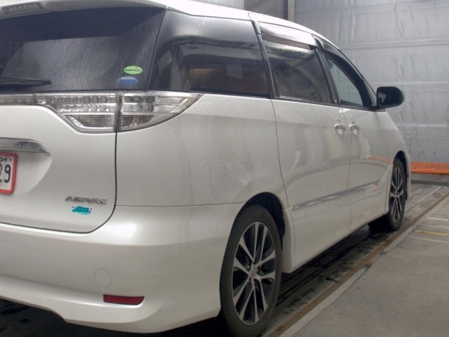 Toyota ESTIMA 2013 8439937-5