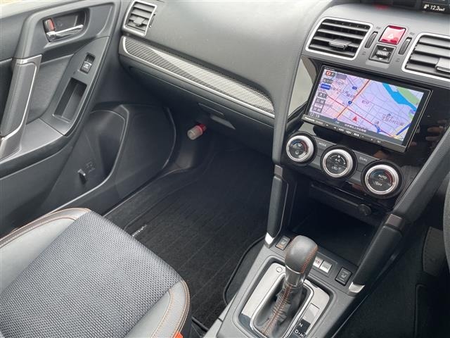 Subaru FORESTER 2016 8429445-10