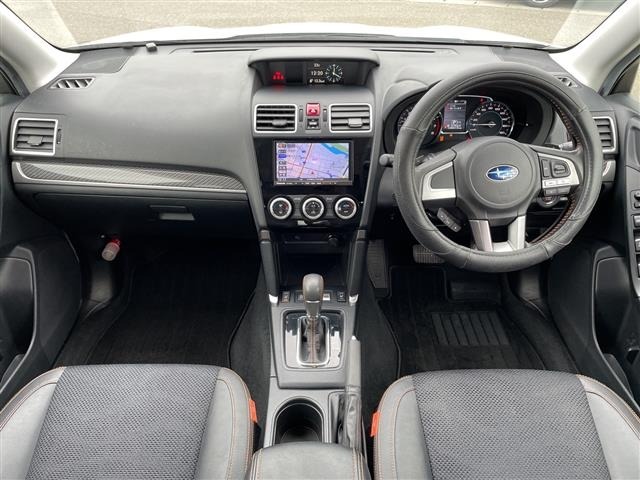 Subaru FORESTER 2016 8429445-14
