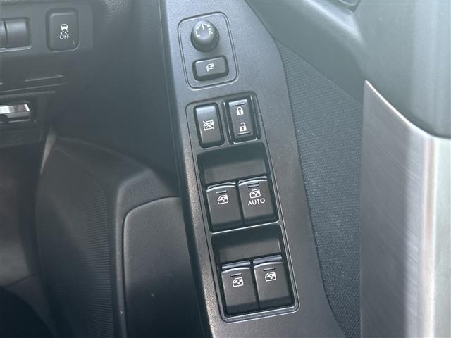 Subaru FORESTER 2014 8429555-3