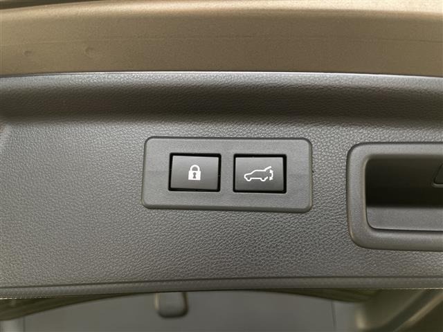 Subaru FORESTER 2018 8429746-3