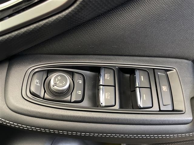 Subaru FORESTER 2018 8429746-4
