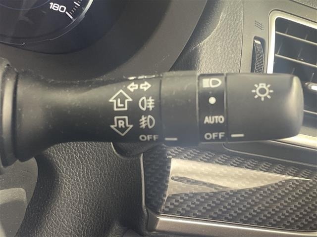 Subaru FORESTER 2018 8429854-11