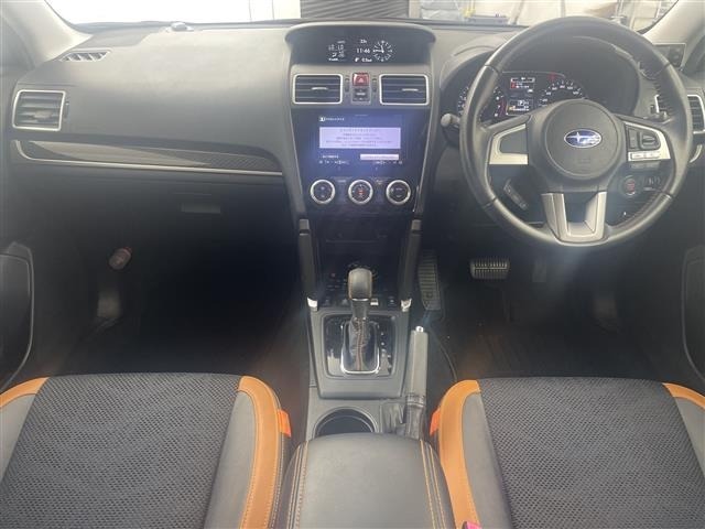 Subaru FORESTER 2018 8429854-14