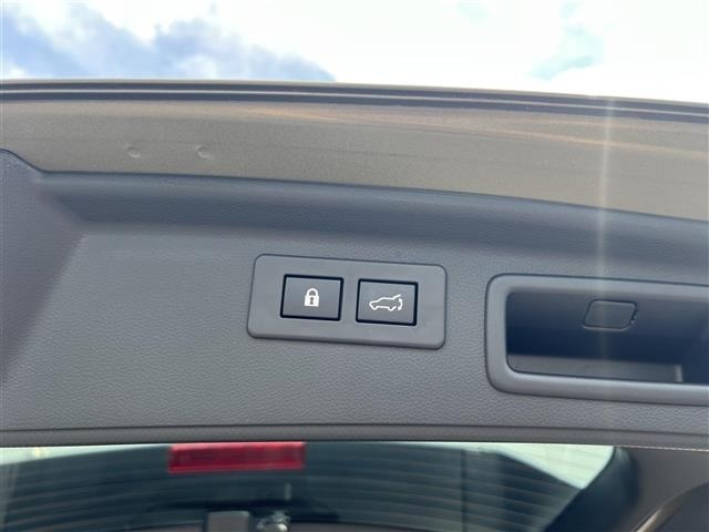 Subaru FORESTER 2023 8429910-15
