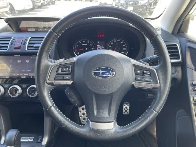 Subaru FORESTER 2015 8429944-6