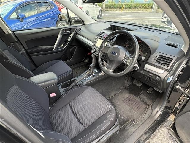 Subaru FORESTER 2014 8430017-2