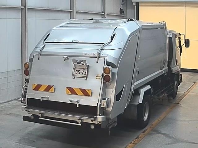 Isuzu FORWARD 2016 8426900-1