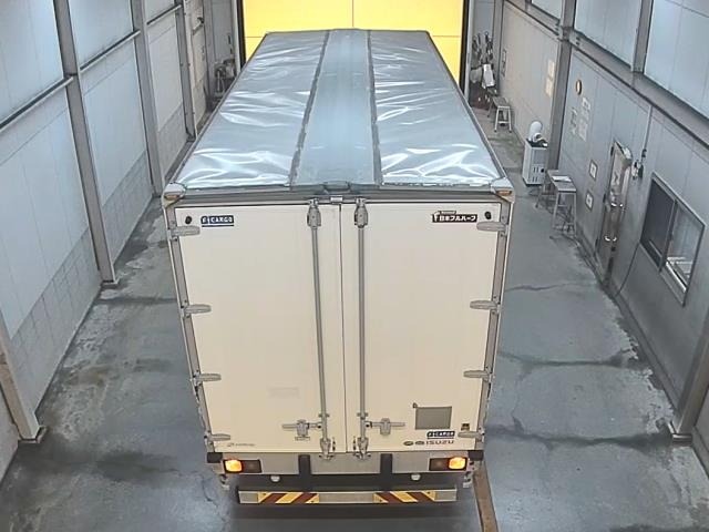 Isuzu FORWARD 2017 8426946-3
