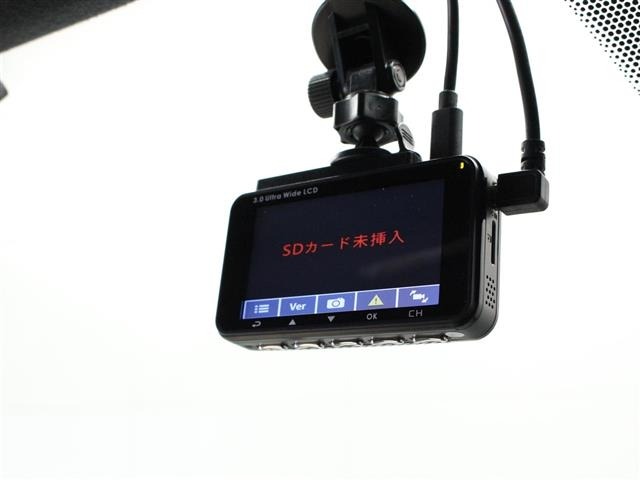 Toyota HIACE VAN 2023 8439809-18