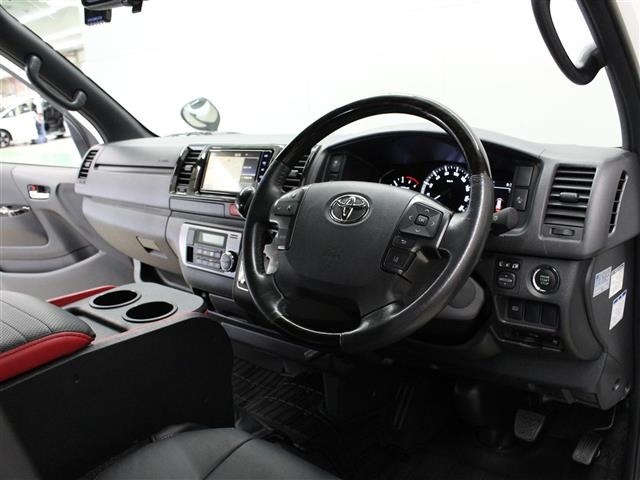 Toyota HIACE VAN 2023 8439809-3