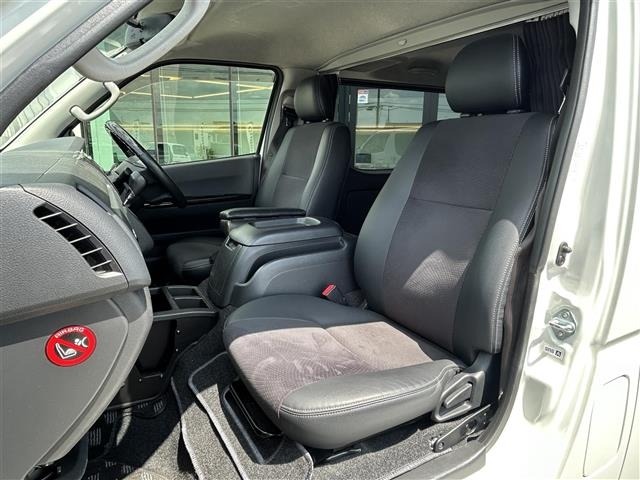 Toyota HIACE VAN 2017 8439815-10